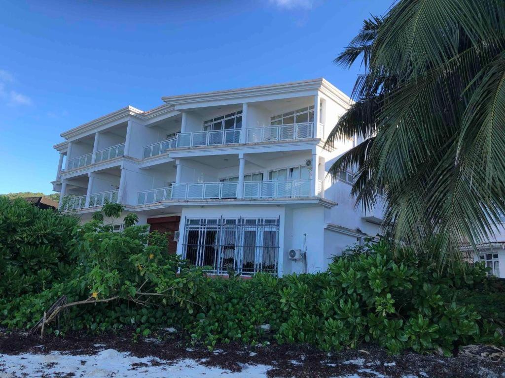 Diamond Plaza Hotell Grand Anse  Eksteriør bilde